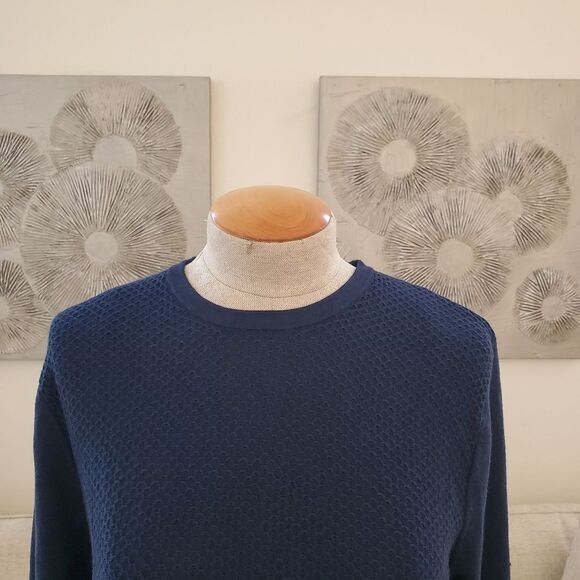 Calibrate Honeycomb Crewneck Sweater size Medium in Navy - Picture 5 of 12